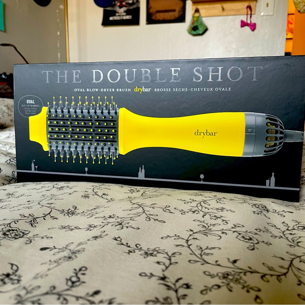 DryBar Oval Blow Dryer Brush